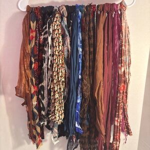 Vibrant  Sari silk Fabric Strips in brown hues. New. Junk journal, crafts.